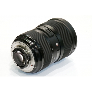 Sigma 24-35 mm f/2 DG HSM Art monture Nikon F