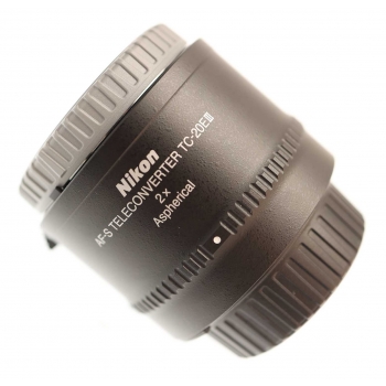 NIKON AF-S TC-20EIII