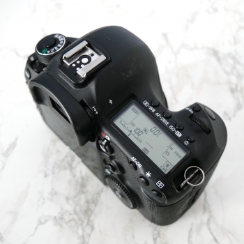 Canon EOS 5D mk III (51371 déclenchements)