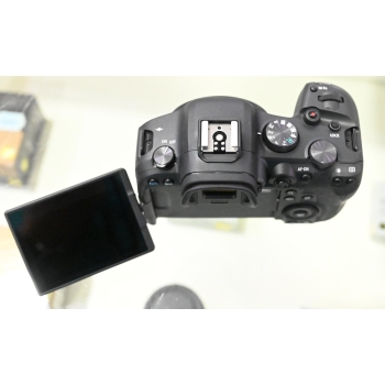 CANON R 6