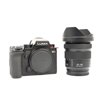 PANASONIC S5 II + S 20-60mm F3.5-5.6