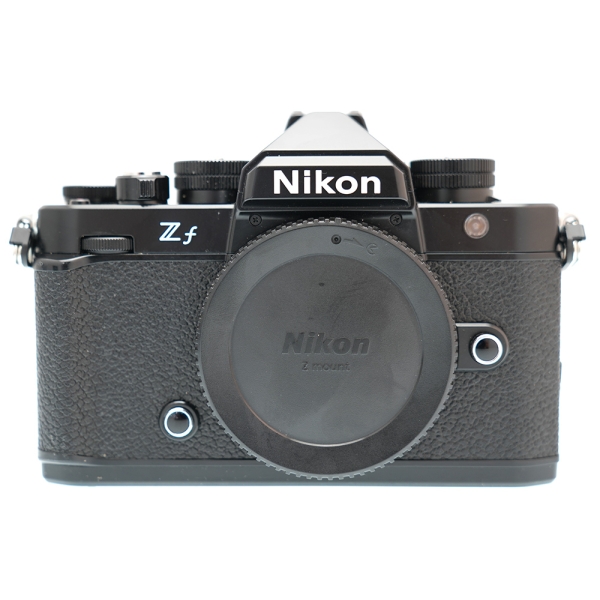 Nikon Zf + grip Nikon Zf + grip