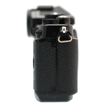 Nikon Zf + grip