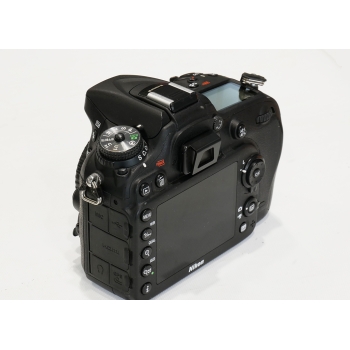 NIKON D7100 (8480 clics)