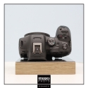 CANON EOS R7