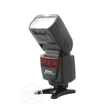 NIKON FLASH SPEEDLITE SB-700