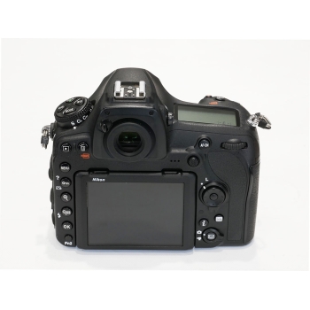 NIKON D850 (8760 clics)