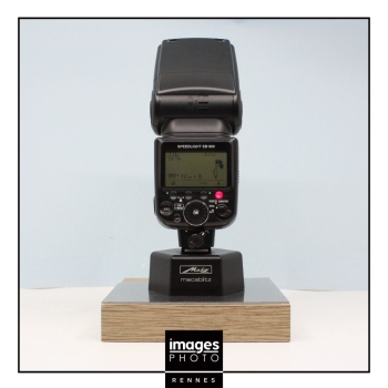 NIKON SB900