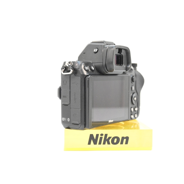 NIKON Z5 NIKON Z5