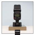NIKON SPEEDLIGHT SB-700