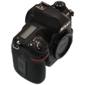 NIKON D780