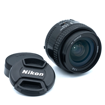 NIKON AF-D 24/2.8