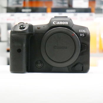 CANON EOS R5