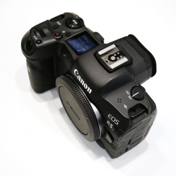 CANON EOS R5