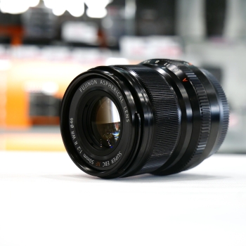 Fuji XF 50 mm f/2 R WR