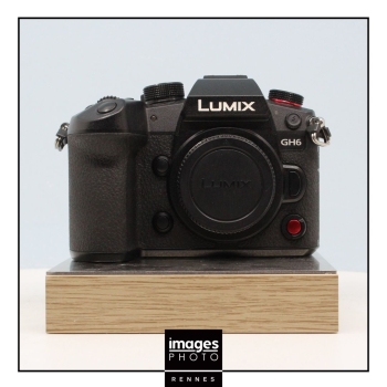 LUMIX GH6