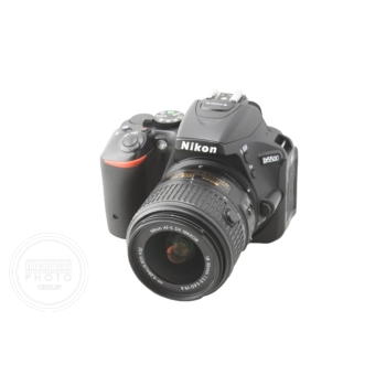 NIKON D5500+ 18-55 VR II (32427 CLICS)