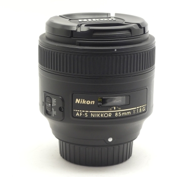 NIKON AF-S 85/1.8 G