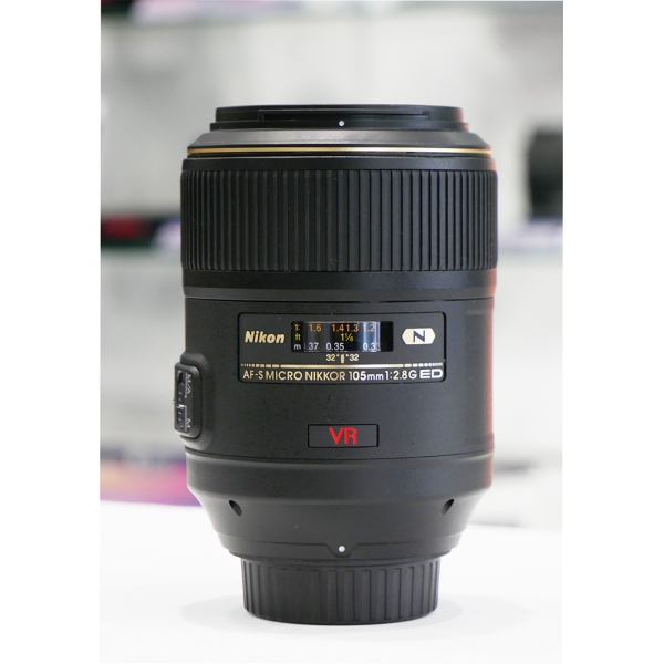 NIKON AF-S 105 MACRO F/2.8G ED VR NIKON AF-S 105 MACRO F/2.8G ED VR