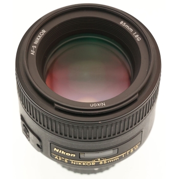 NIKON OBJ 85 MM 1.8