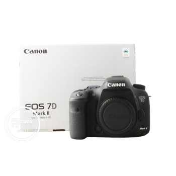 CANON EOS 7D MKII NU (60243 CLICS)
