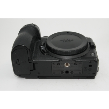 NIKON Z5