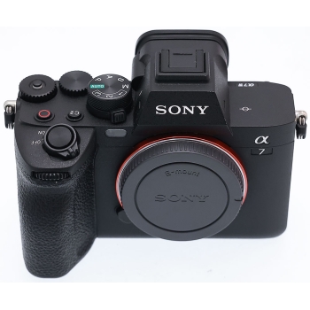 SONY BOITIER 7 IV