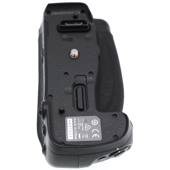 NIKON GRIP MB-D18