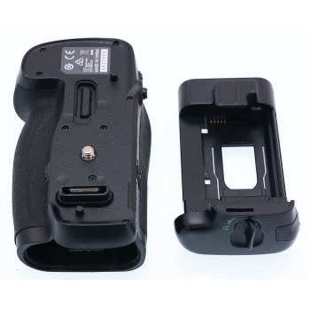 NIKON GRIP MB-D18