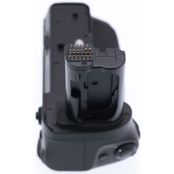 NIKON GRIP MB-N11