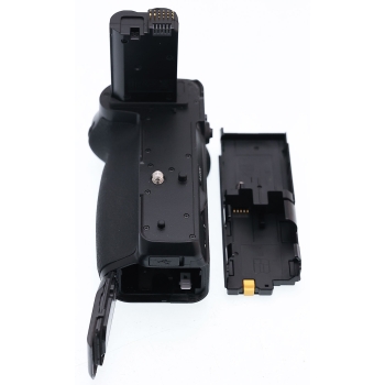NIKON GRIP MB-N11