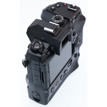 OLYMPUS EM-1 X