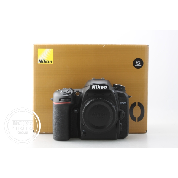 NIKON D7500 (1935 CLICS)