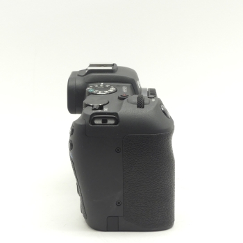 CANON EOS RP