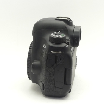 CANON 6D II