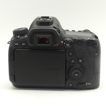 CANON 6D II