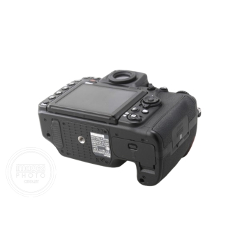 NIKON D500 NU (7751 CLICS)