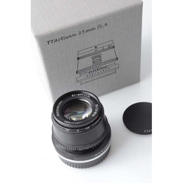 TT ARTISAN (Manual Focus) 35 MM F 1.4   FUJIFILM XF TT ARTISAN (Manual Focus) 35 MM F 1.4   FUJIFILM XF