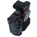 SONY BOITIER 7 II + GRIP