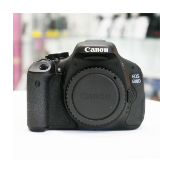 CANON EOS 600D (17540 CLICS)