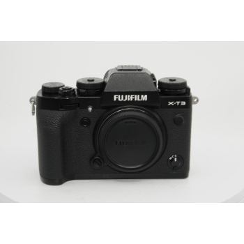FUJI X-T3