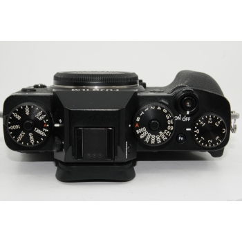FUJI X-T3