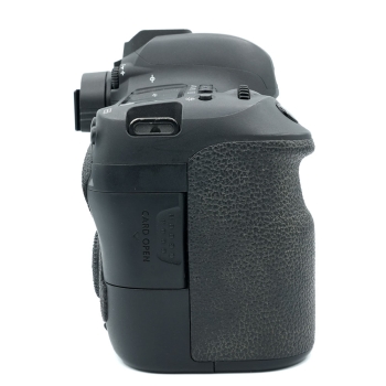 CANON EOS 6D MK II