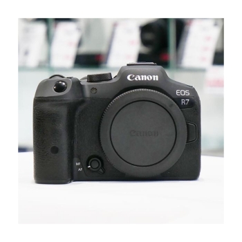 CANON EOS R7 (moins de 40000 clics)