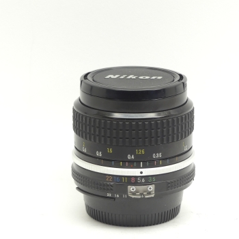NIKON AI-S 28/3.5