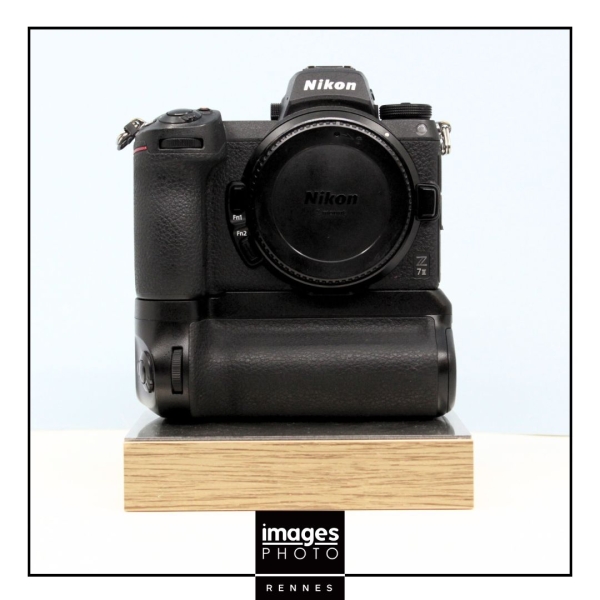 NIKON Z7 II + GRIP MB-N11