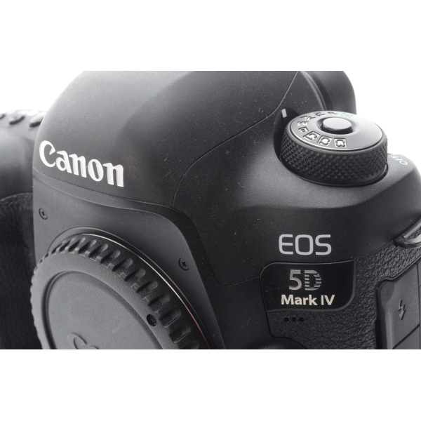 CANON EOS 5D MK IV + GRIP BGE-20  10900 CLICS