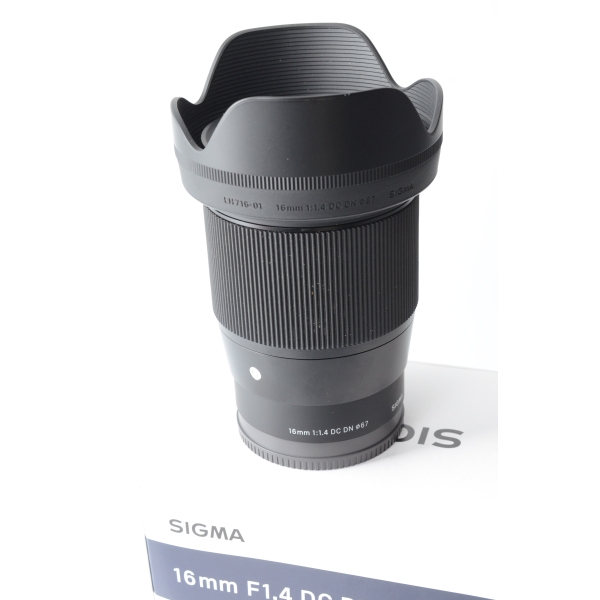 SIGMA 16 MM F 1.4 DC DN  SONY APS-C