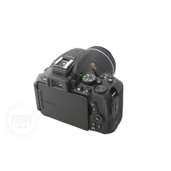 NIKON D5600 + 18-55 AF-P (183 CLICS)