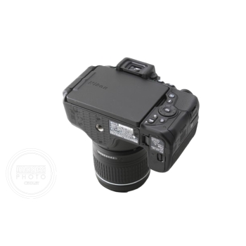NIKON D5600 + 18-55 AF-P (183 CLICS)
